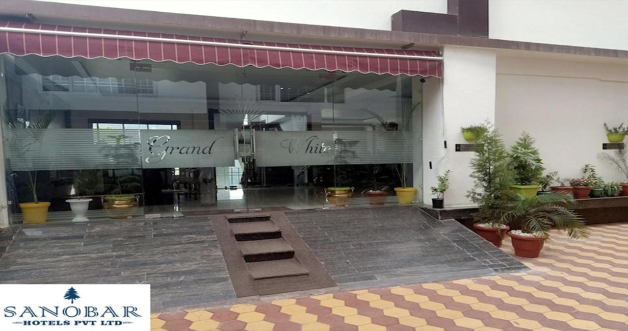 Hotel White Grand Shimla - In City Centre - A Centrally Ac Hotel Luaran gambar